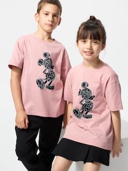 Mickey Stands UT Graphic T-Shirt