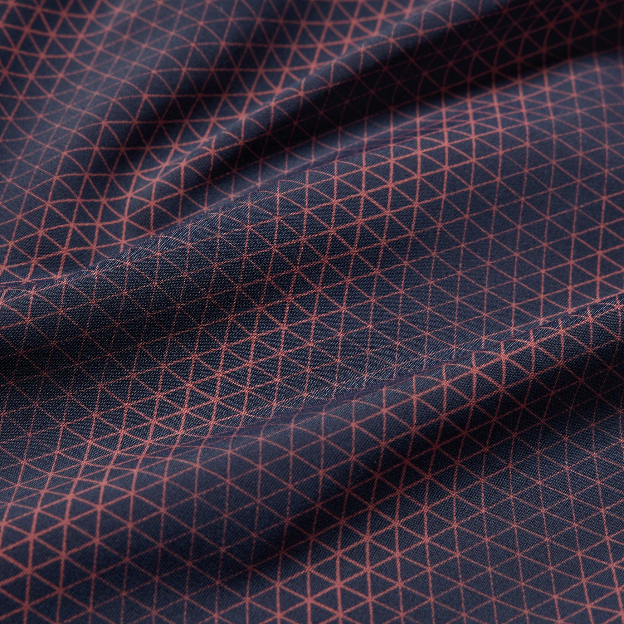 AIRism' innerwear with DRY technology for a stay-fresh feel.