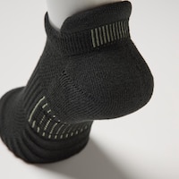 https://image.uniqlo.com/UQ/ST3/us/imagesgoods/481091/feature/usgoods_481091_feature5.jpg
