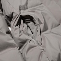 https://image.uniqlo.com/UQ/ST3/us/imagesgoods/481137/feature/usgoods_481137_feature3.jpg