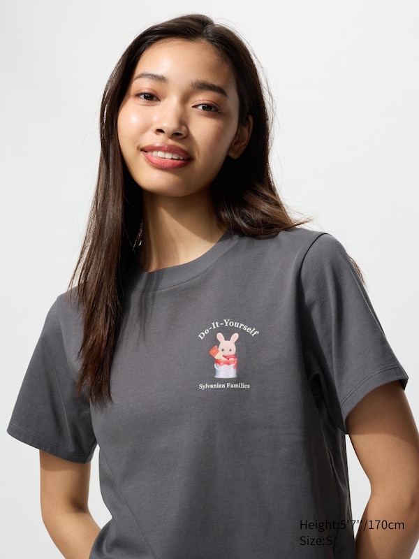 Sylvanian Families UT Graphic T-Shirt | Calico Critters