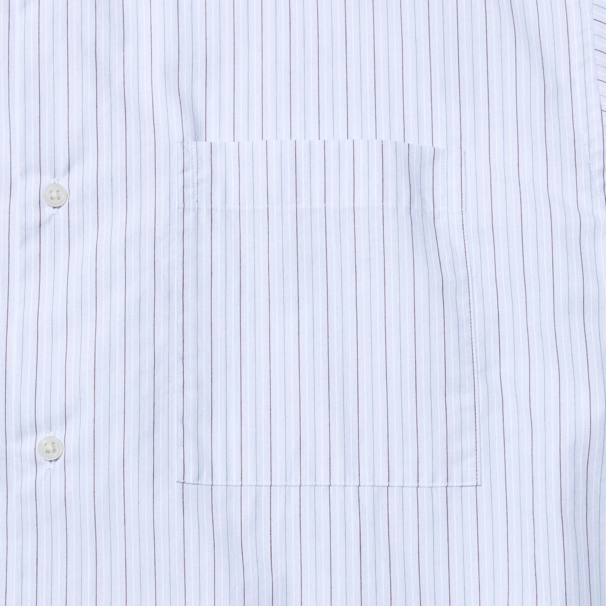 Left chest pocket adds style and convenience.