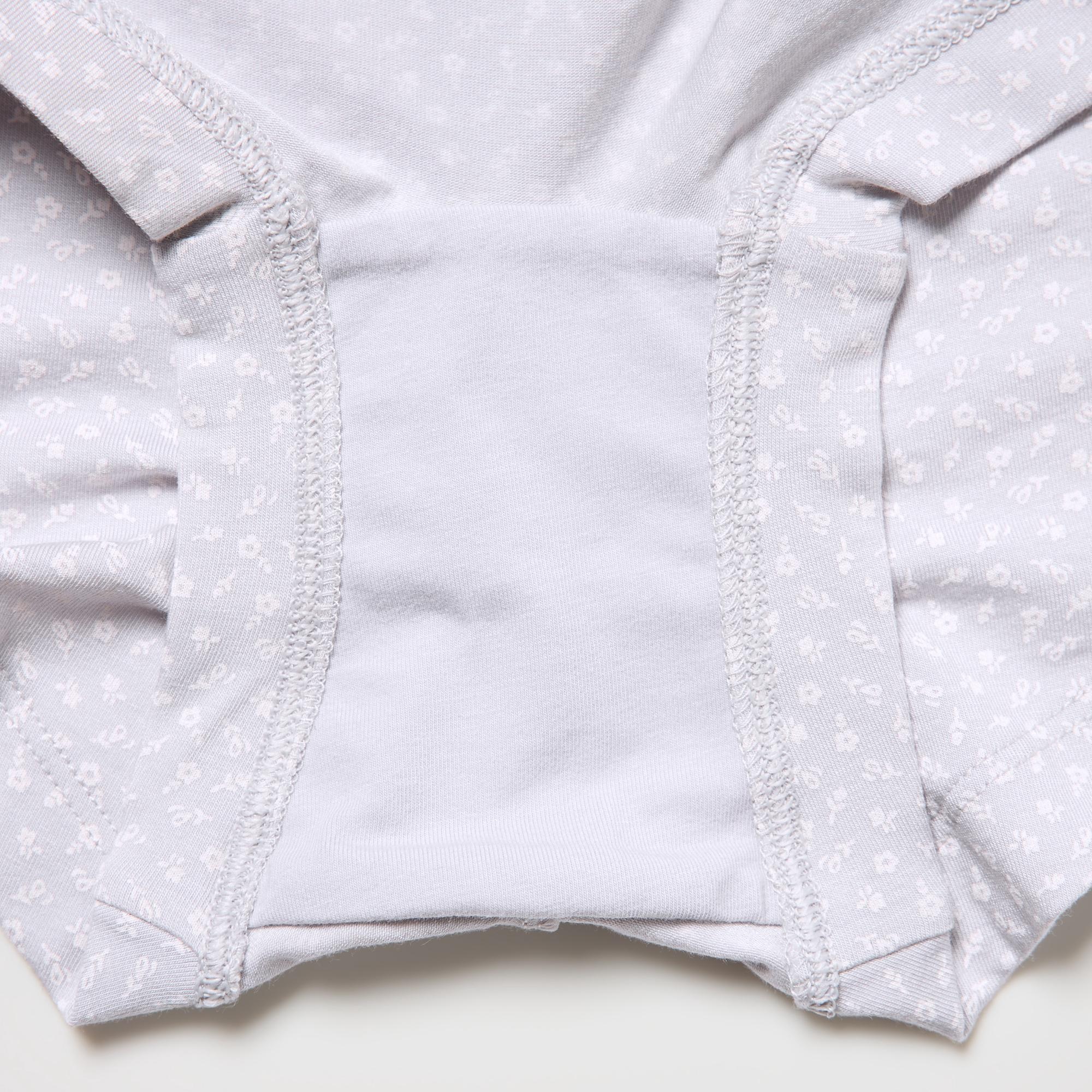 Cotton blend gusset.