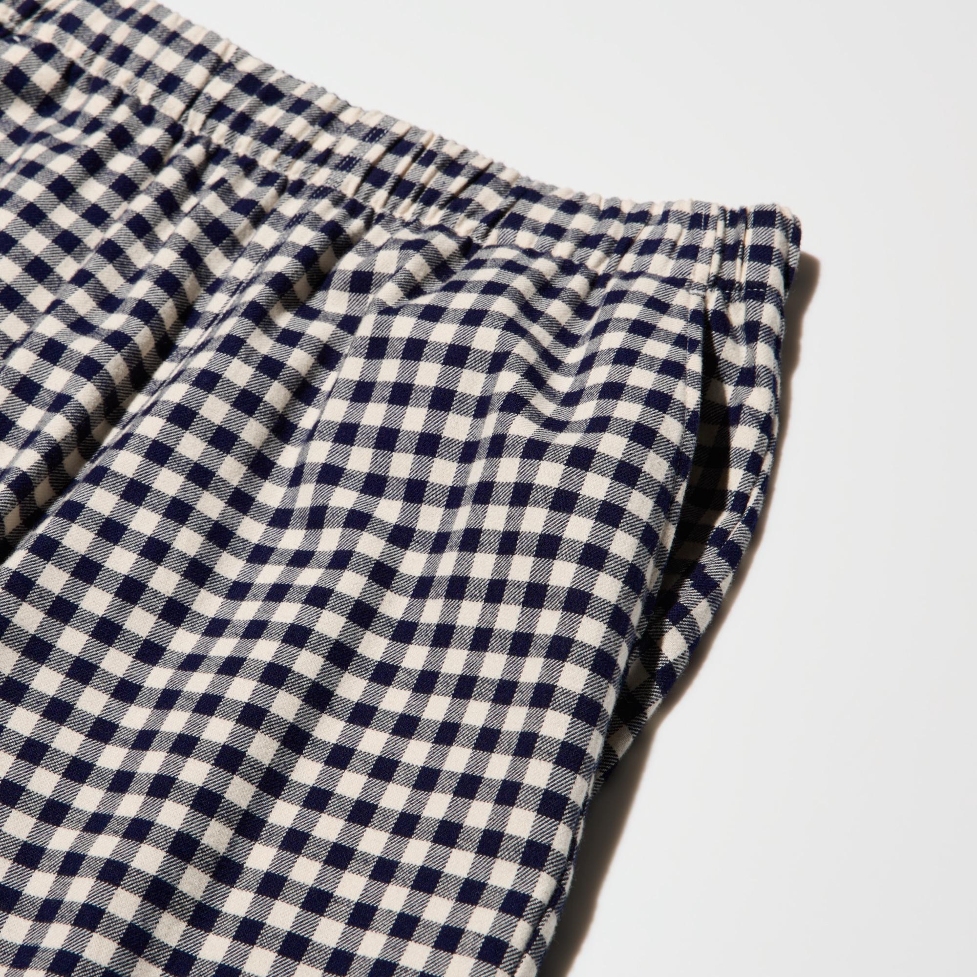 Pockets on both sides.