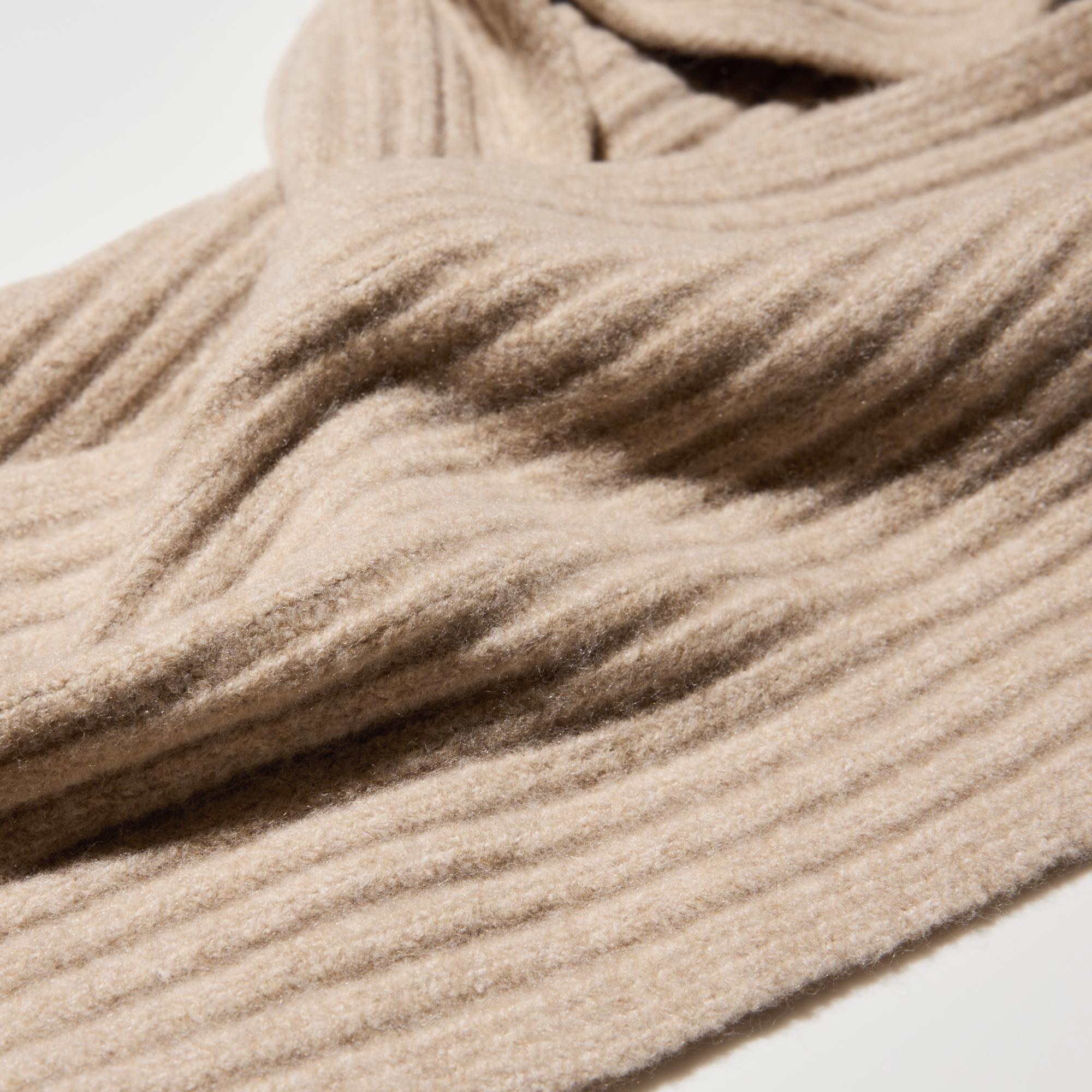 Women's Souffle Yarn Chunky Hooded Scarf | UNIQLO US
