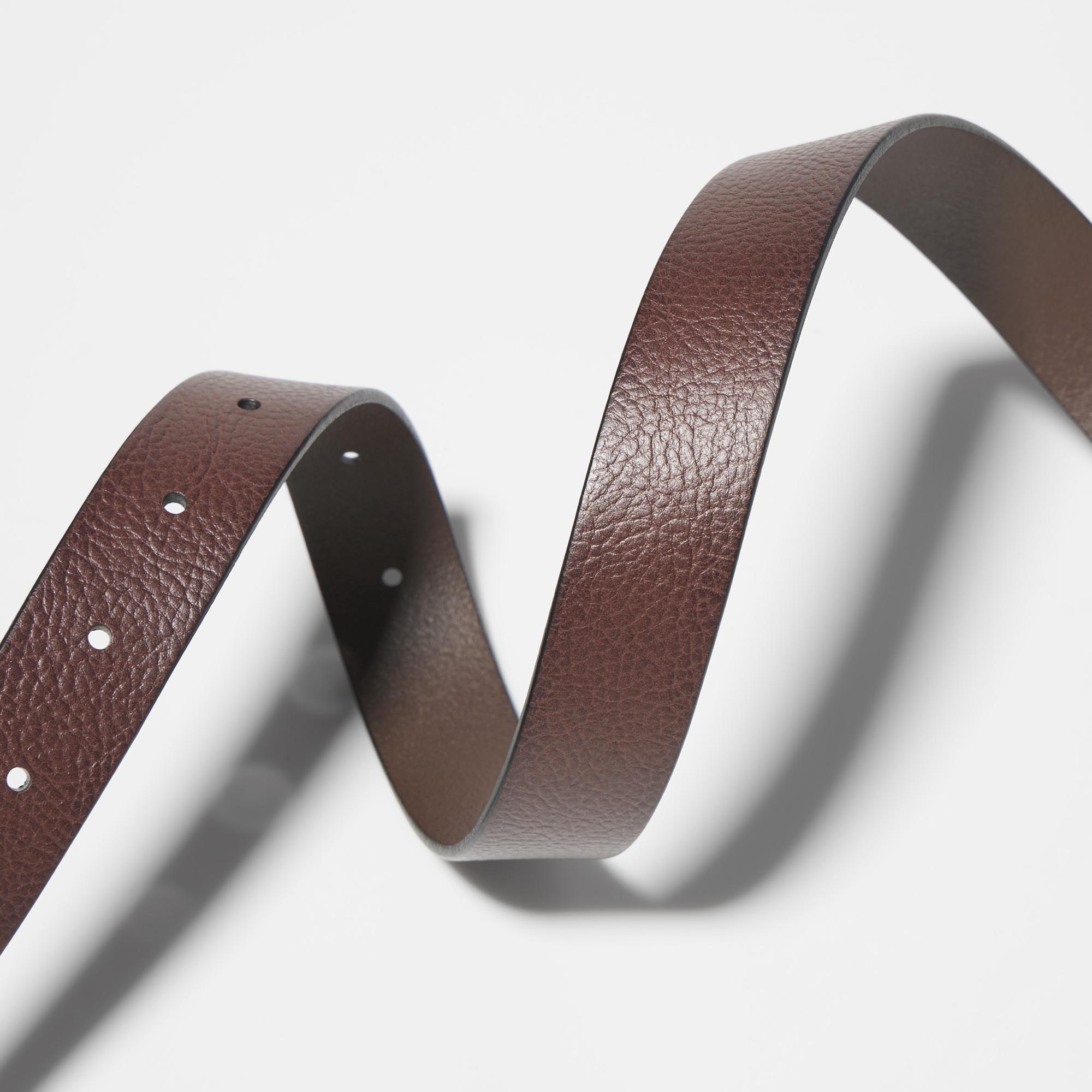 100% кожа с каждой ноской приобретает характер.