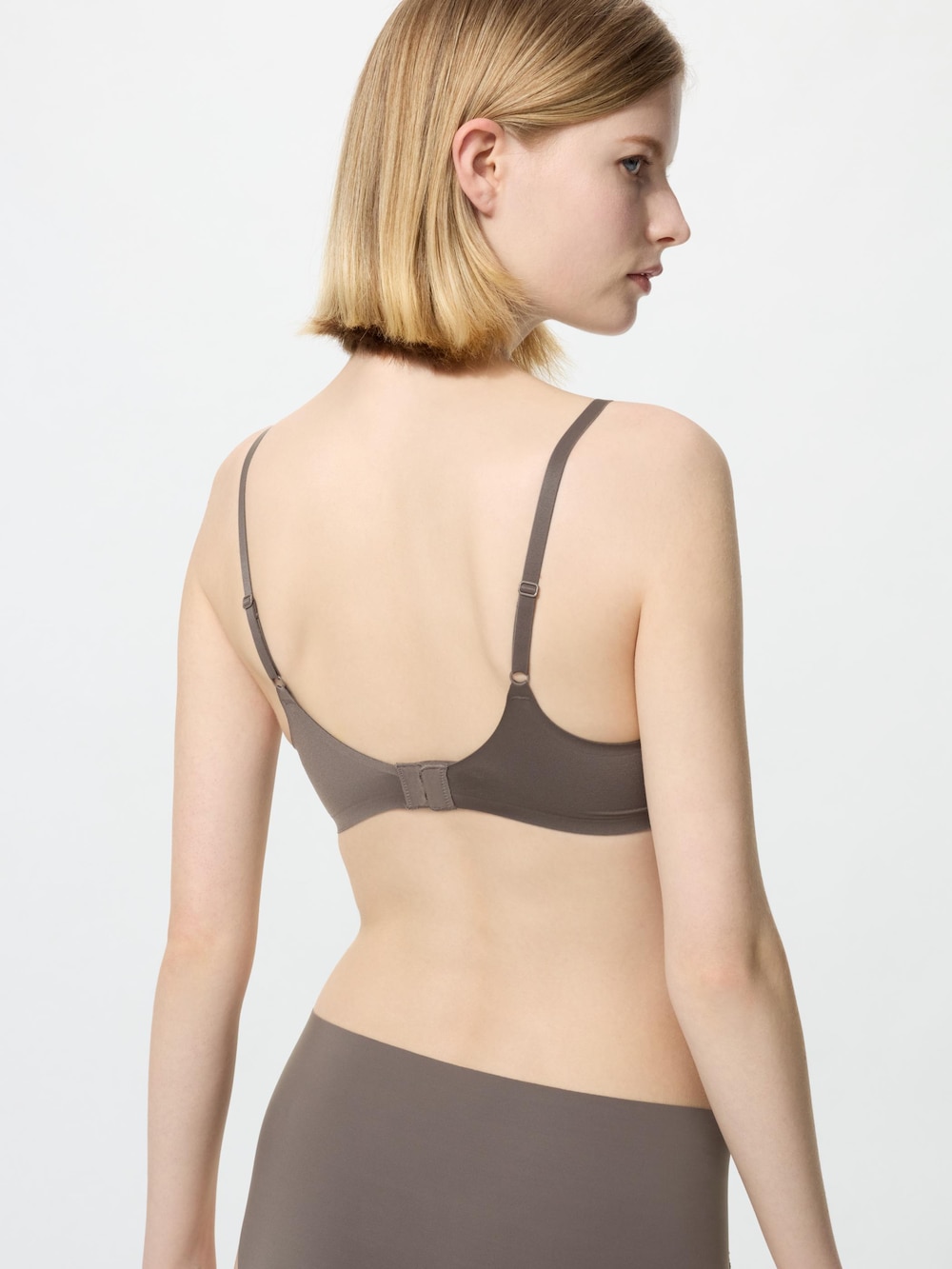 Uniqlo Wireless Bra | 3D Hold — фото 2