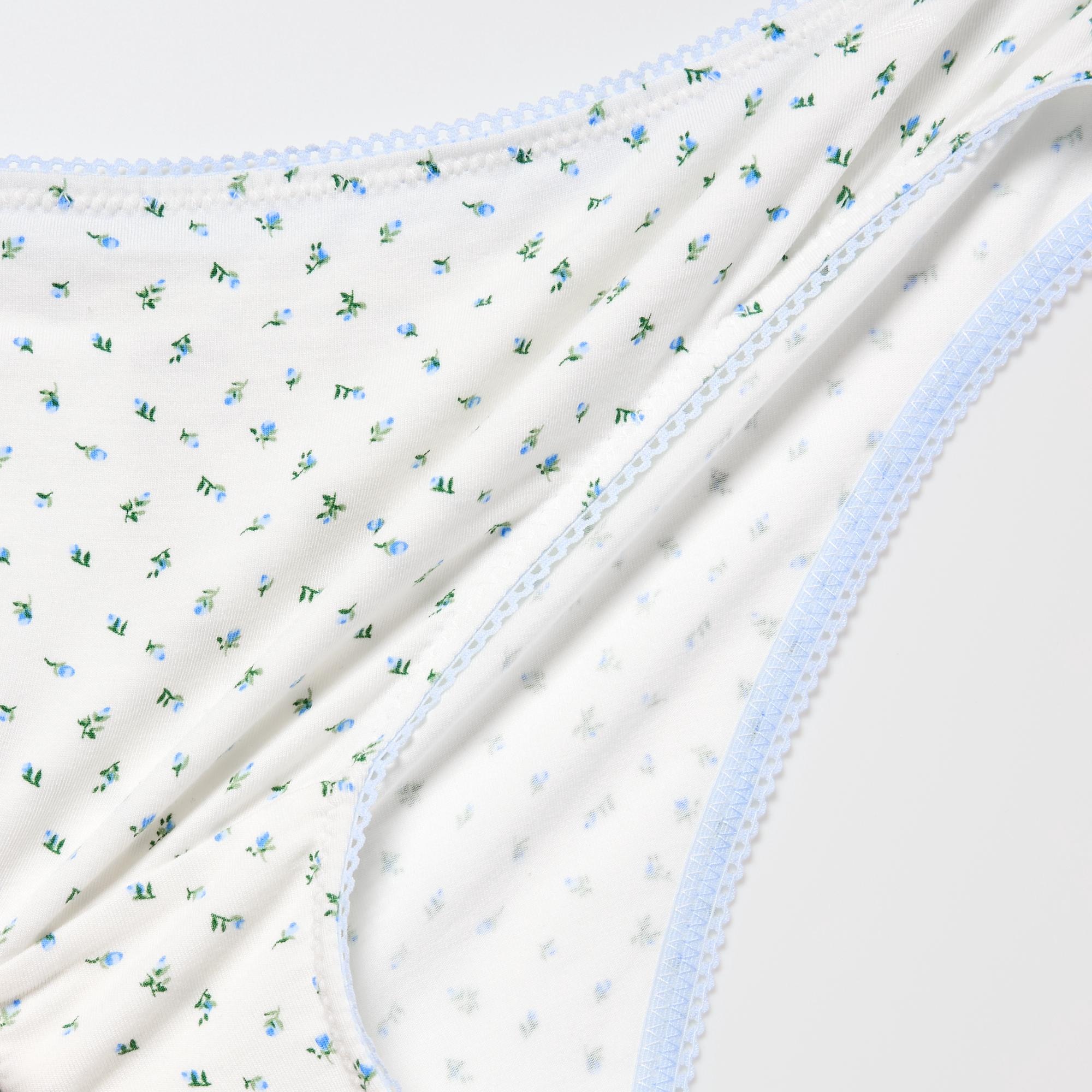 Contouring fabric creates a smooth fit.