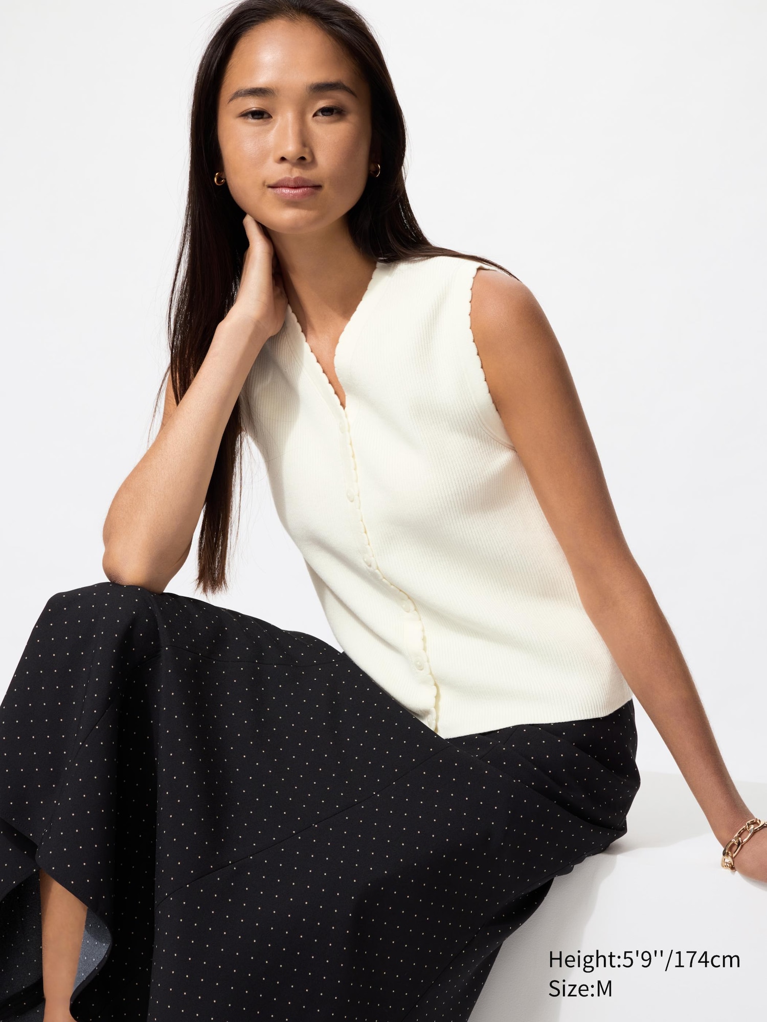 Womens Scalloped V-Neck Sweater | Sleeveless | UNIQLO US