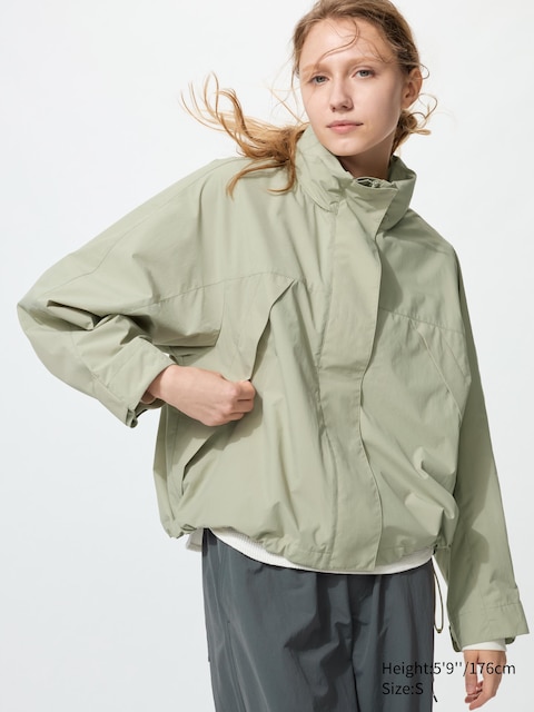 Блузон с ветрозащитной стойкой Uniqlo светло-зеленого цвета