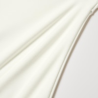https://image.uniqlo.com/UQ/ST3/us/imagesgoods/485366/feature/usgoods_485366_feature3.jpg