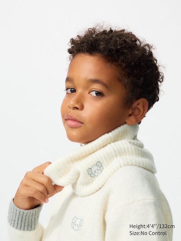 KAWS WINTER HEATTECH Souffle Yarn Knitted Neck Warmer