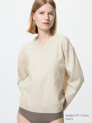 Washable Knit V-Neck Sweater | Smooth