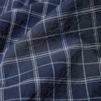 https://image.uniqlo.com/UQ/ST3/us/imagesgoods/486588/feature/usgoods_486588_feature1.jpg