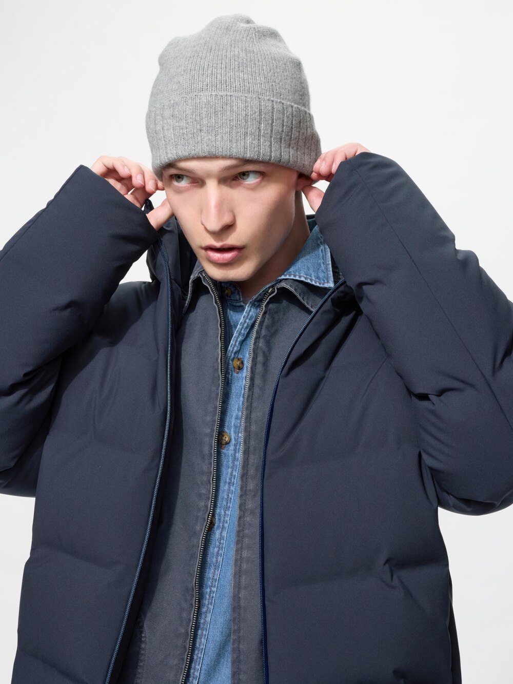 Женские шапки Uniqlo Cashmere Knitted Beanie — фото 3
