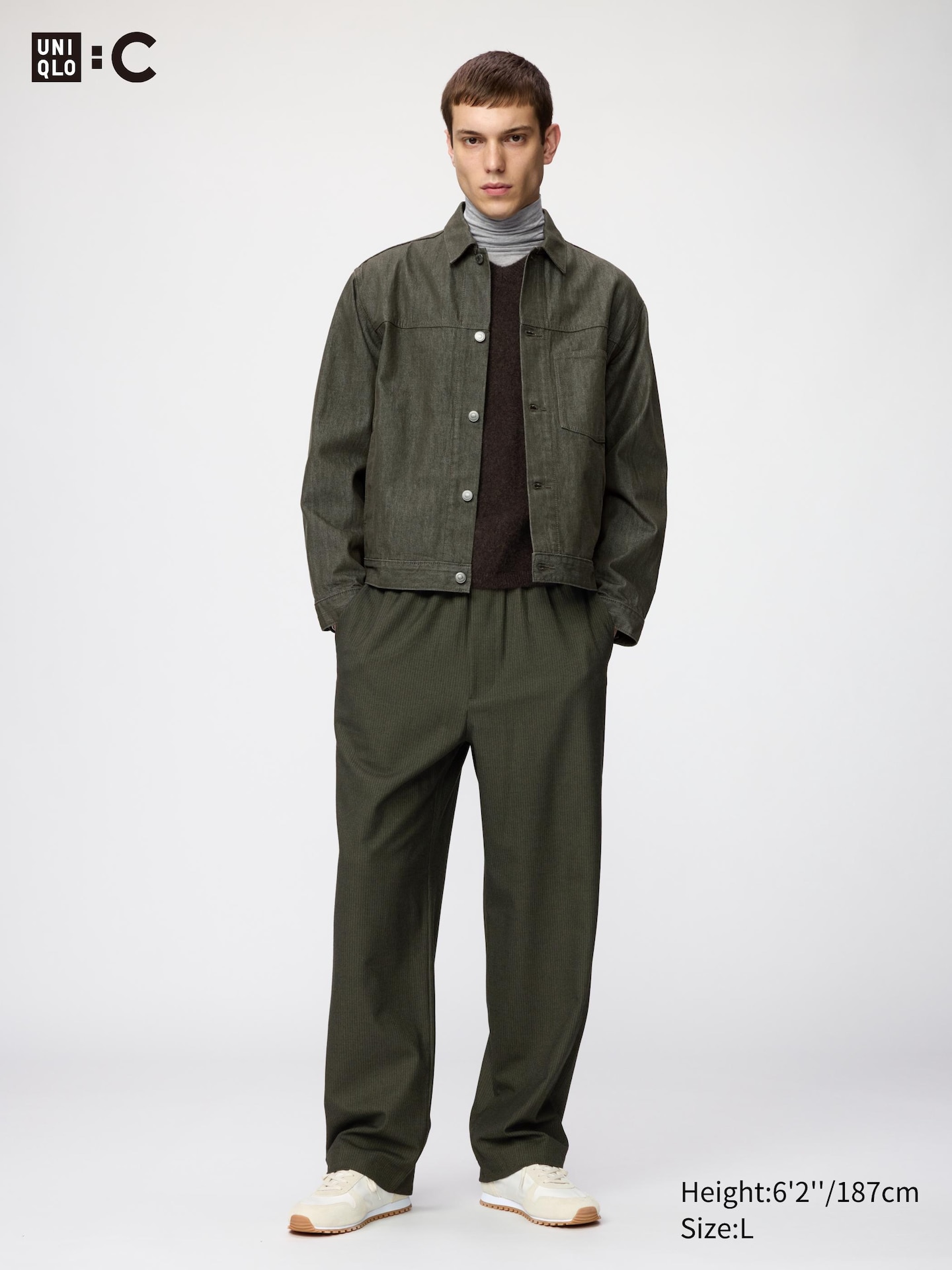 Мужские брюки Uniqlo Easy Wide, цвет: Тёмный зелёный — фото 1