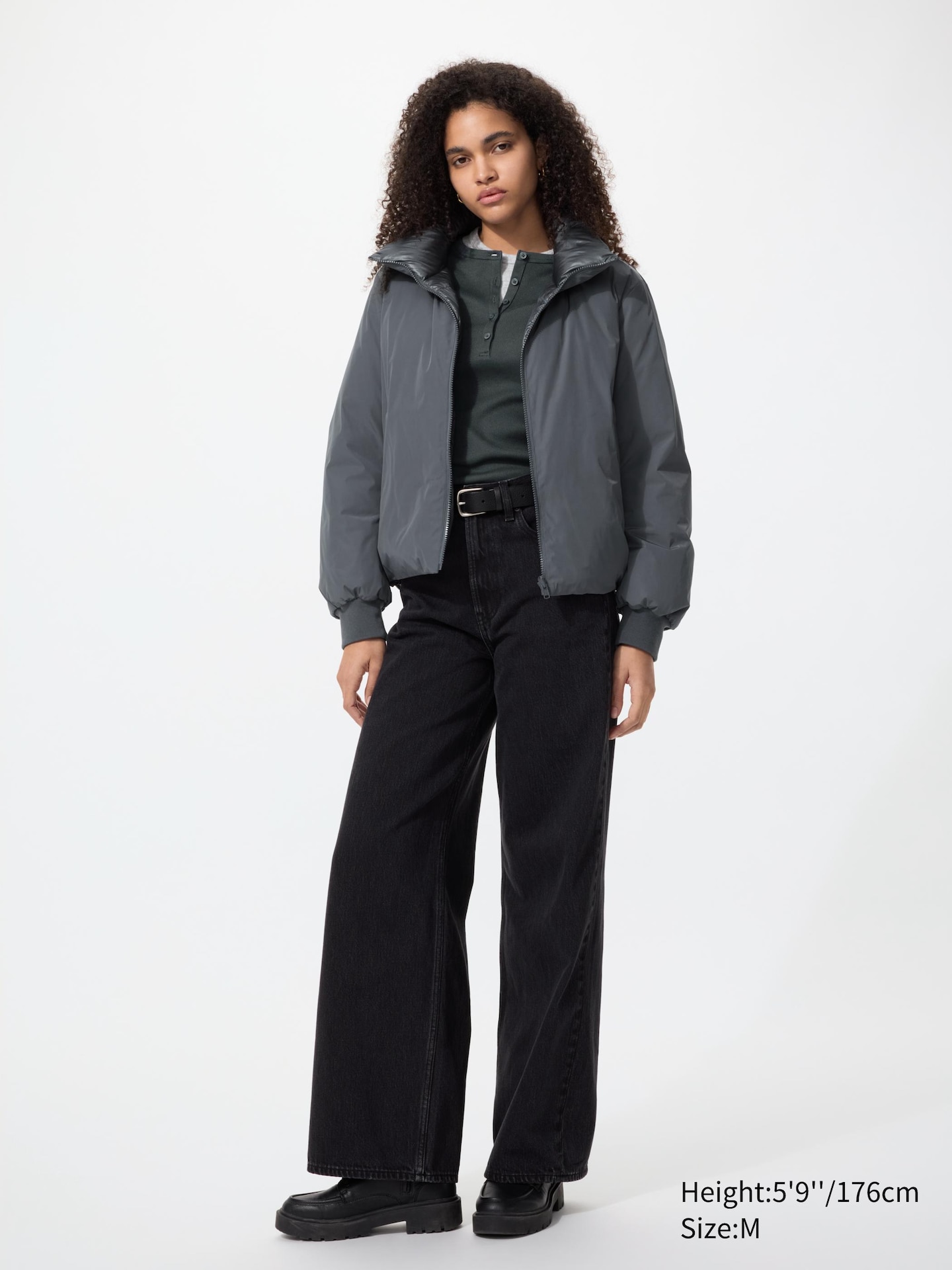 Женская куртка Uniqlo Reversible Down Short, цвет: Чёрный — фото 2