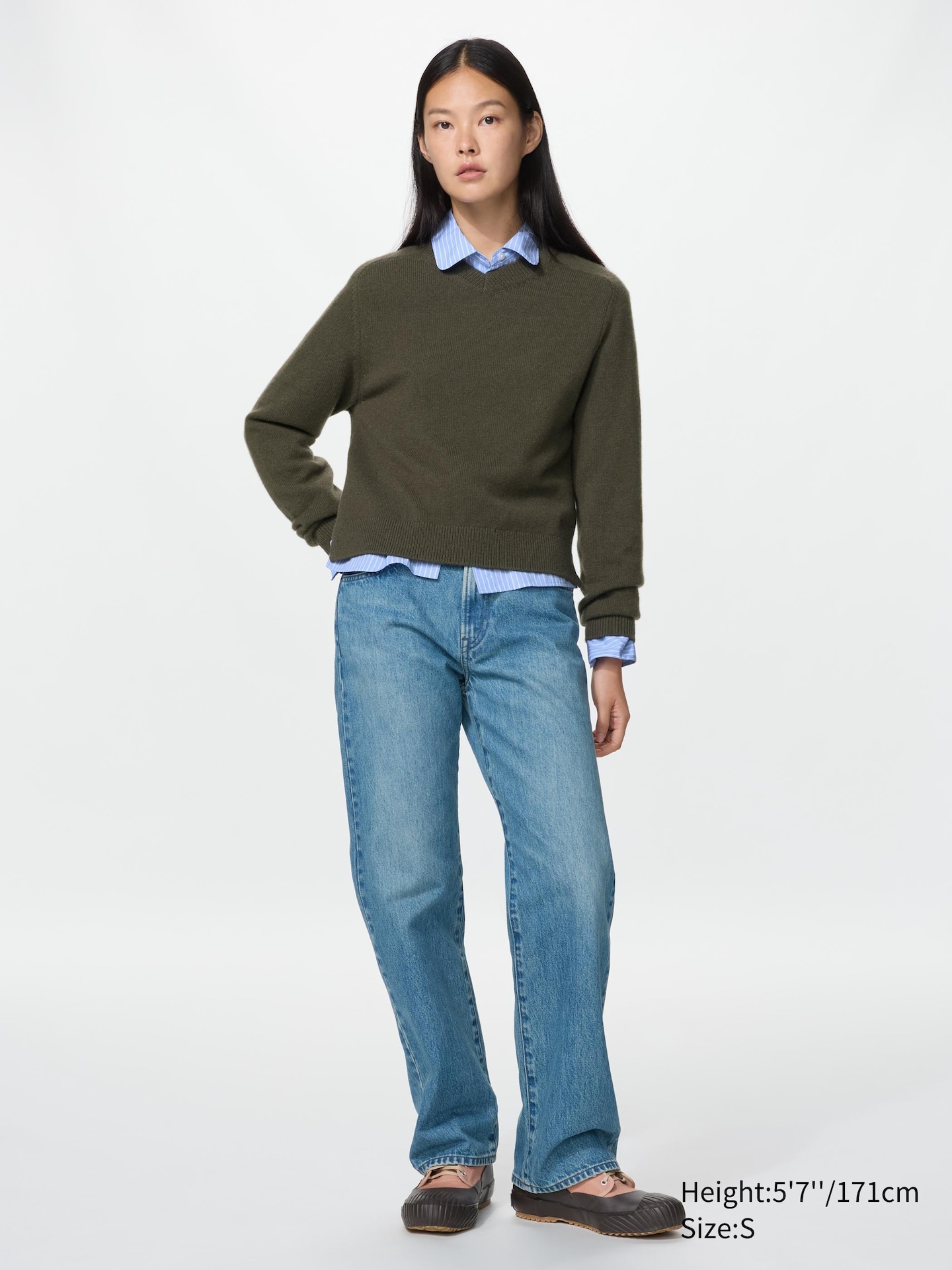 Женский свитер Uniqlo Wool Cashmere V-Neck Short, цвет: Серый — фото 2