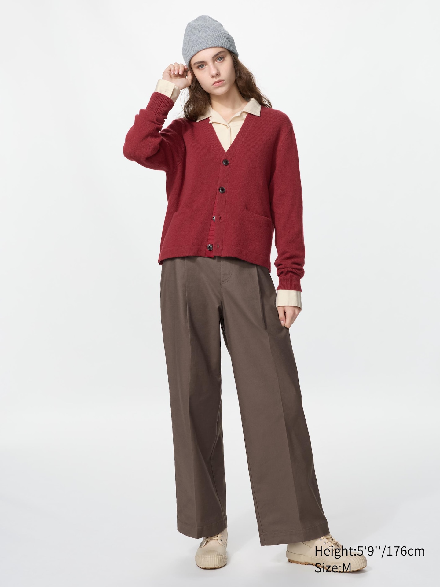 Женский кардиган Uniqlo Lambswool V-Neck Short, цвет: Чёрный — фото 2