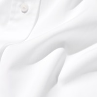 https://image.uniqlo.com/UQ/ST3/us/imagesgoods/487530/feature/usgoods_487530_feature1.jpg