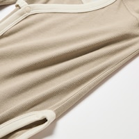 https://image.uniqlo.com/UQ/ST3/us/imagesgoods/488905001/feature/usgoods_488905001_feature1.jpg