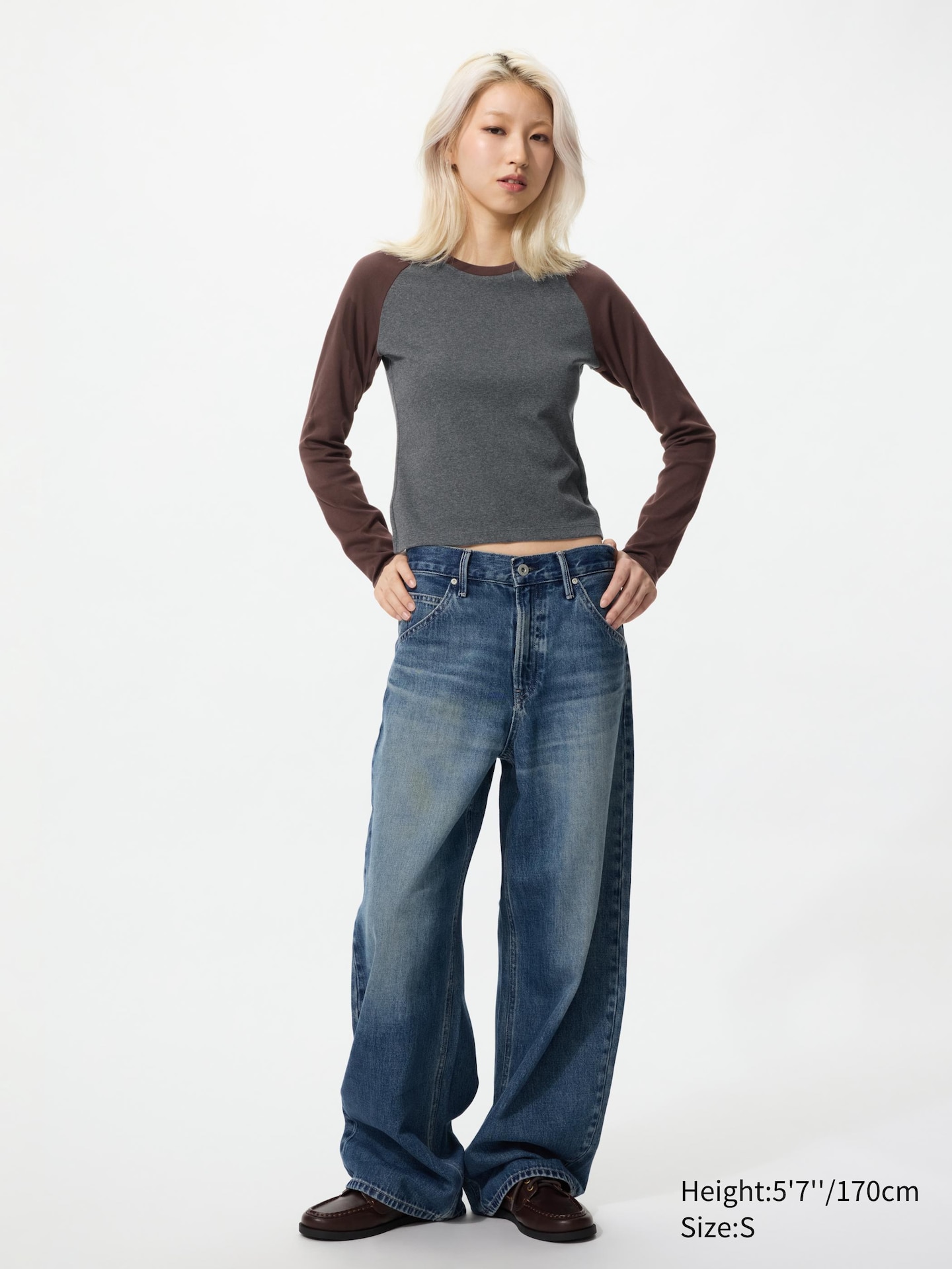 Женская мини-футболка Uniqlo с длинным рукавом реглан, цвет: Коричневый — фото 2