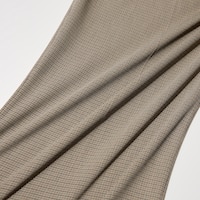 https://image.uniqlo.com/UQ/ST3/us/imagesgoods/489415/feature/usgoods_489415_feature1.jpg