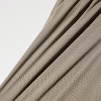 https://image.uniqlo.com/UQ/ST3/us/imagesgoods/489416/feature/usgoods_489416_feature1.jpg