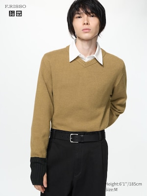 3D Knit V-Neck Sweater