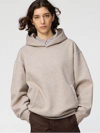 Sweatshirts & Hoodies