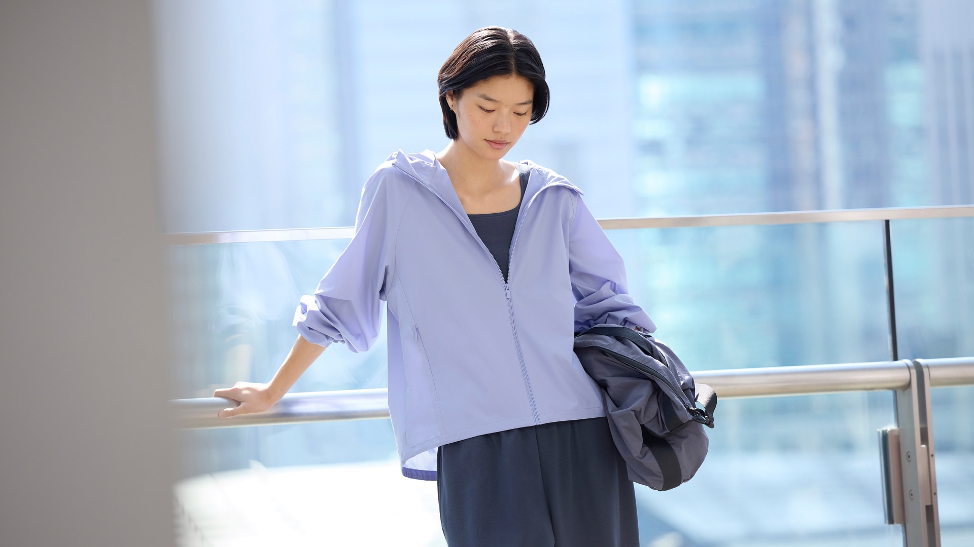 UV Protection UNIQLO’s UV-protective clothing blocks over 90% of UV rays.