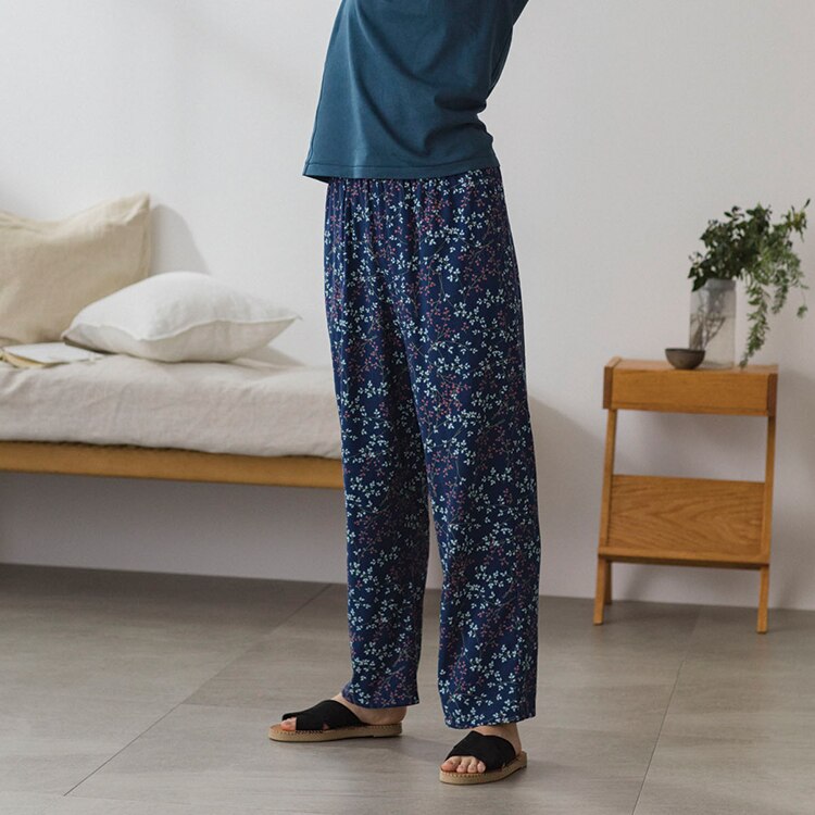 uniqlo jogging bottoms