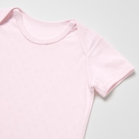 https://image.uniqlo.com/UQ/ST3/vn/imagesgoods/466433/feature/vngoods_466433_feature2.jpg