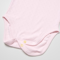 https://image.uniqlo.com/UQ/ST3/vn/imagesgoods/466433/feature/vngoods_466433_feature3.jpg