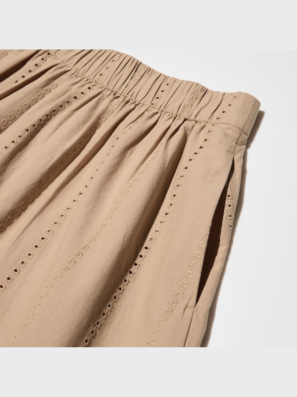 Chân Váy Vải Cotton Thêu Họa Tiết