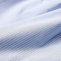 https://image.uniqlo.com/UQ/ST3/vn/imagesgoods/472632/feature/vngoods_472632_feature1.jpg