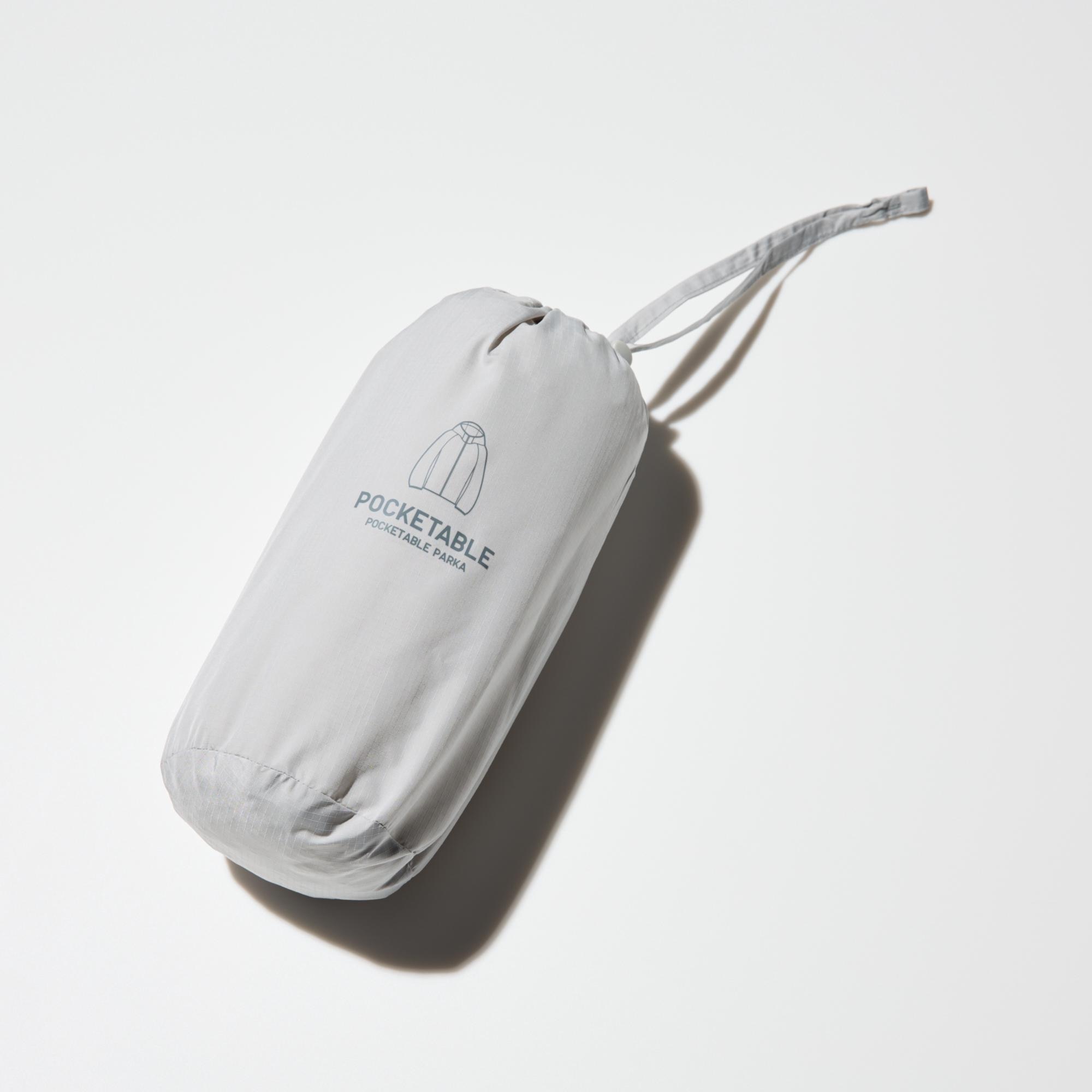 Desain pocketable, dapat dilipat ke dalam saku yang praktis dan mudah dibawa di dalam tas.