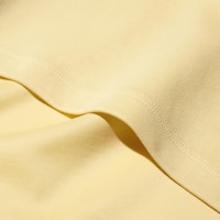 https://image.uniqlo.com/UQ/ST3/vn/imagesgoods/474592/feature/vngoods_474592_feature6.jpg