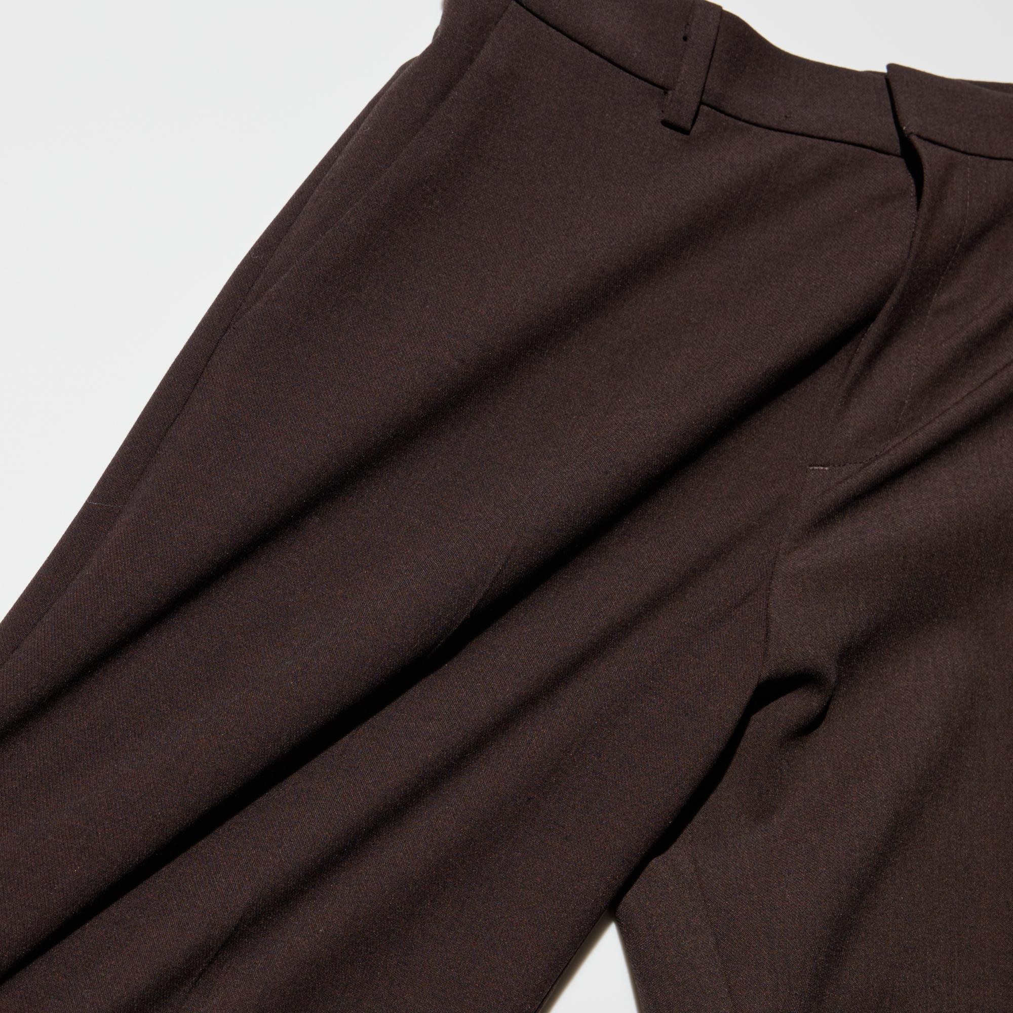 We’ve added shoulder pads to achieve a classic look.