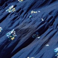 https://image.uniqlo.com/UQ/ST3/vn/imagesgoods/483339/feature/vngoods_483339_feature1.jpg