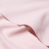 https://image.uniqlo.com/UQ/ST3/vn/imagesgoods/483417/feature/vngoods_483417_feature1.jpg