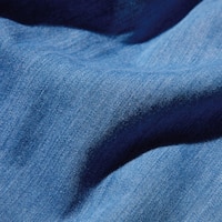 https://image.uniqlo.com/UQ/ST3/vn/imagesgoods/483912/feature/vngoods_483912_feature1.jpg