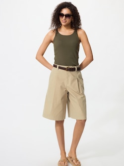 Quần Lửng Xếp Ly Vải Jersey