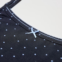 https://image.uniqlo.com/UQ/ST3/vn/imagesgoods/485711/feature/vngoods_485711_feature2.jpg