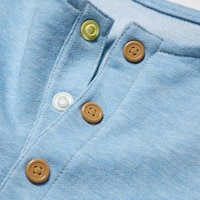 https://image.uniqlo.com/UQ/ST3/vn/imagesgoods/486090/feature/vngoods_486090_feature1.jpg
