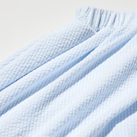https://image.uniqlo.com/UQ/ST3/vn/imagesgoods/486220/feature/vngoods_486220_feature3.jpg