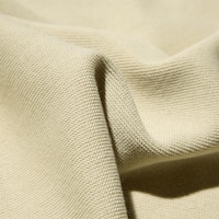 https://image.uniqlo.com/UQ/ST3/vn/imagesgoods/487697/feature/vngoods_487697_feature1.jpg