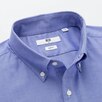 >Crisp collar looks great with or without a tie.